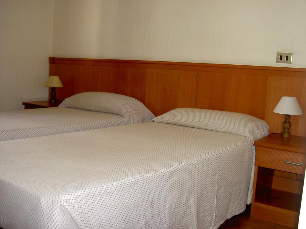 Hotel Cinecitta Rome Buitenkant foto