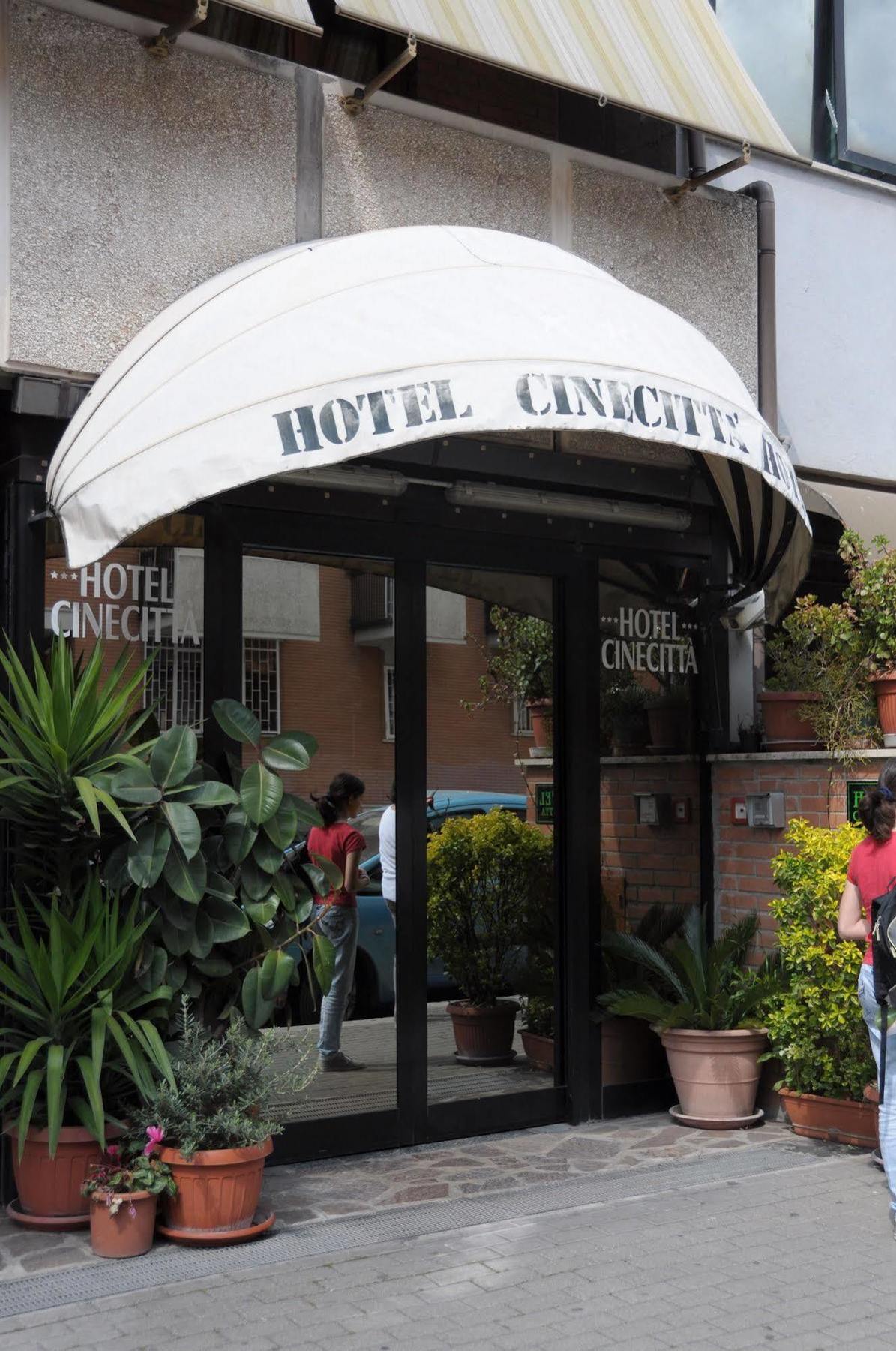 Hotel Cinecitta Rome Buitenkant foto